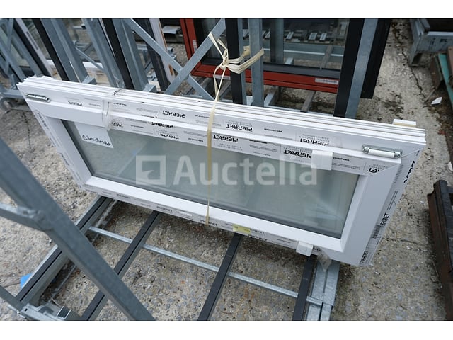 PVC-frame (1 raam met open mond) – foto 2 – kavel bij Auctelia, Paliseul