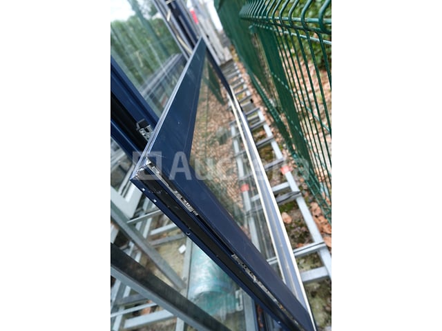 PVC-frame + Deur – foto 2 – kavel bij Auctelia, Paliseul