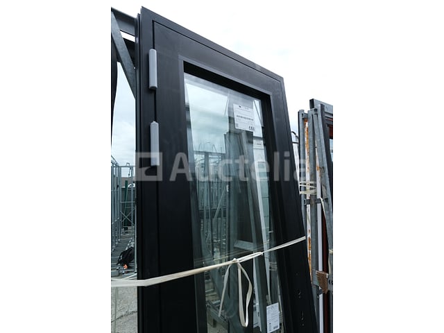 PVC-frame + Deur – foto 6 – kavel bij Auctelia, Paliseul