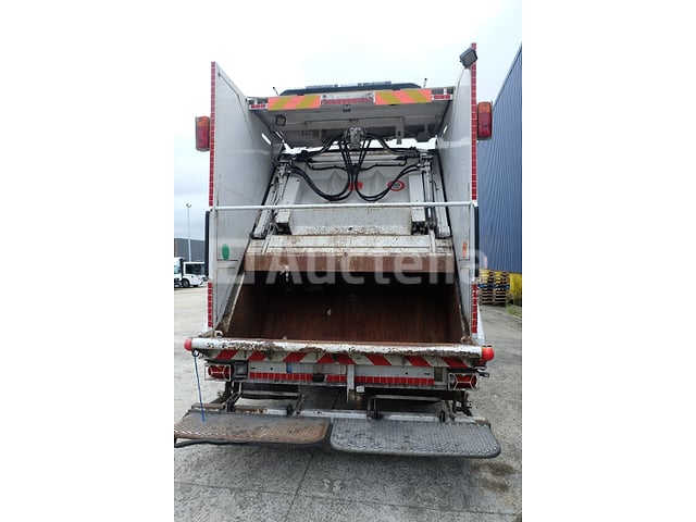 REF: 9584 - Renault Access vuilniswagen (2015-121,601 km)(VIN: SEG1932BL6BF21127) – foto 4 – kavel bij Auctelia, Bruxelles