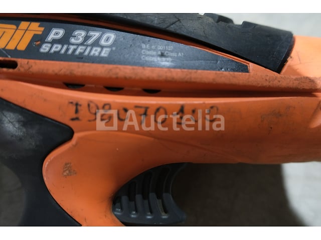 REF: 9807002-15 - Spit P370 Spitfire kruitspijkermachine – foto 2 – kavel bij Auctelia, Chaudfontaine
