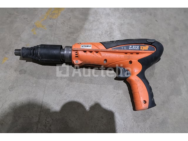 REF: 9807002-15 - Spit P370 Spitfire kruitspijkermachine – foto 4 – kavel bij Auctelia, Chaudfontaine