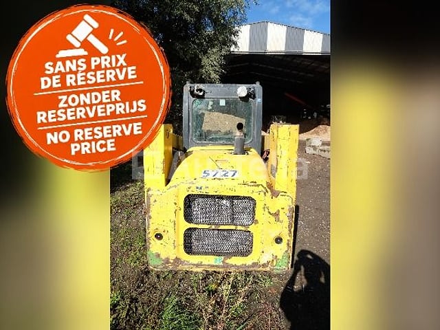 REF: Hamme 1 - Komatsu SK714 Mini Loader – foto 6 – kavel bij Auctelia, Hamme