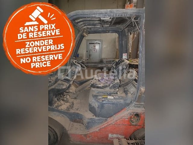 REF: Hamme 3 - Vorkheftruck (voor onderdelen) Toyota 52-8FDF25 – foto 9 – kavel bij Auctelia, Hamme