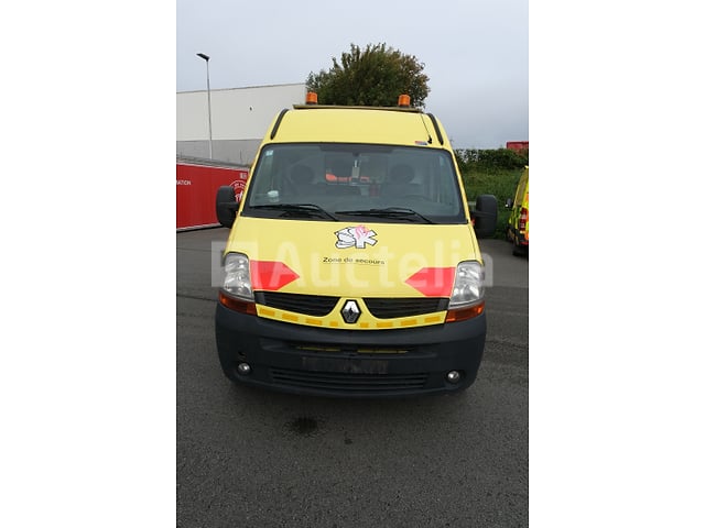 REF: Lot V2 - Renault Master Fire Interventiewagen (2007-273,593 km-VIN:VF1FDC1H636852418) – foto 2 – kavel bij Auctelia, Cuesmes
