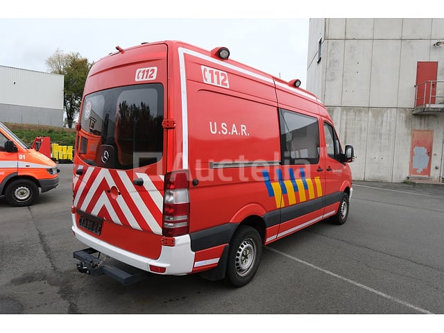 REF: Lot V4 - Mercedes-Benz 318 CDI-D brandweer pickup bus (2008-399.253 km-VIN:WDB9066331S319598) – foto 5 – kavel bij Auctelia, Cuesmes