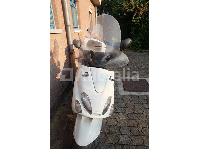 REF: V2 - 125 cc scooter (voor onderdelen) MBK Skyliner – foto 8 – kavel bij Auctelia, Waremme