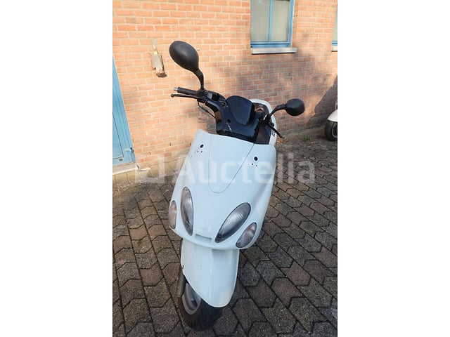 REF: V3 - Scooter 125 cm³ (voor onderdelen) MBK Skyliner (VIN: VTLSE067000005716) – foto 3 – kavel bij Auctelia, Waremme