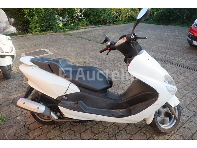 REF: V3 - Scooter 125 cm³ (voor onderdelen) MBK Skyliner (VIN: VTLSE067000005716) – foto 8 – kavel bij Auctelia, Waremme