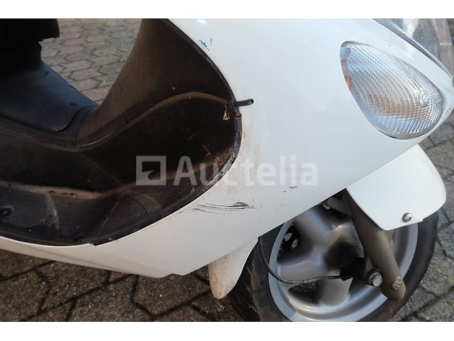 REF: V3 - Scooter 125 cm³ (voor onderdelen) MBK Skyliner (VIN: VTLSE067000005716) – foto 7 – kavel bij Auctelia, Waremme