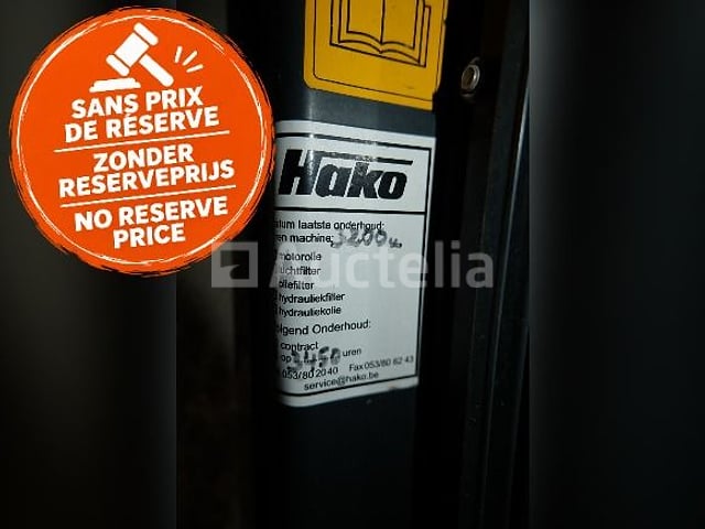 REF: Wijnegem 2 - Veegwagen (voor onderdelen) Hako CM1200 – foto 8 – kavel bij Auctelia, Wijnegem