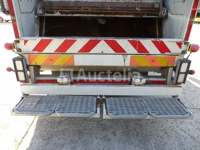 REF:1066 - Renault Access D19 vuilniswagen (2018-81,434 km)(VIN:SEG1932AL6BJ24938) – foto 9 – kavel bij Auctelia, Bruxelles