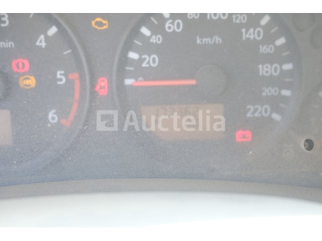 REF:1732 - Nissan Navara 4X4 utility vehicle (2008-173,362 km)(VIN: VSKCVND40U0323902) – foto 9 – kavel bij Auctelia, Mont-Saint-Guibert
