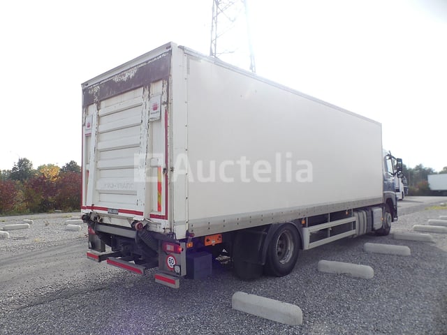 REF:1CYS304 - Volvo FM 330 Box Truck (2016-523,411 km)(VIN:YV2X9J0A8GB781650) – foto 5 – kavel bij Auctelia, Fleurus