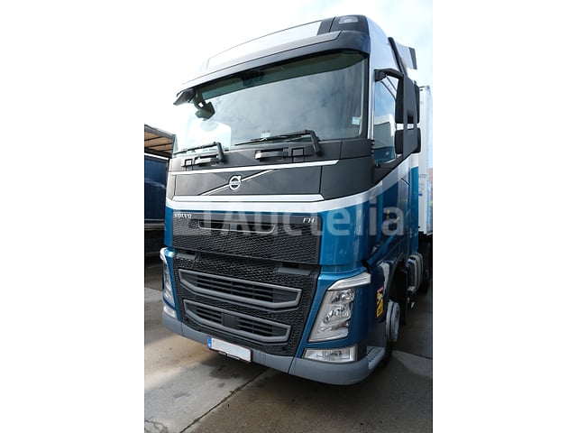 REF:1VPB050 - Volvo FH 460 trekker (2019-822,042 km-VIN:YV2RTY0AXKB891207) – foto 4 – kavel bij Auctelia, Fleurus