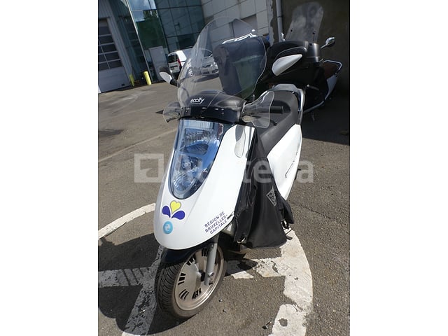 REF:20034 - Eccity Motorfietsen Emart Eccity 125 elektrische scooter (VIN:VKPAR67AE17000331) – foto 4 – kavel bij Auctelia, Bruxelles