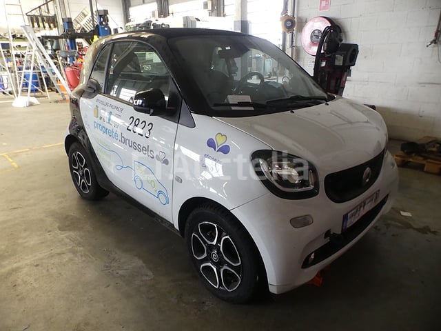 REF:2823 - Elektrische auto Smart EQ Fortwo coupé (2019-71,947 km)(VIN:WME45339911K334395) – foto 2 – kavel bij Auctelia, Bruxelles