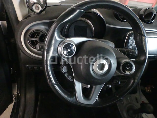 REF:2823 - Elektrische auto Smart EQ Fortwo coupé (2019-71,947 km)(VIN:WME45339911K334395) – foto 6 – kavel bij Auctelia, Bruxelles