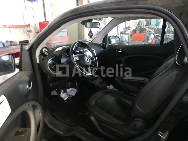 REF:2823 - Elektrische auto Smart EQ Fortwo coupé (2019-71,947 km)(VIN:WME45339911K334395) – foto 5 – kavel bij Auctelia, Bruxelles