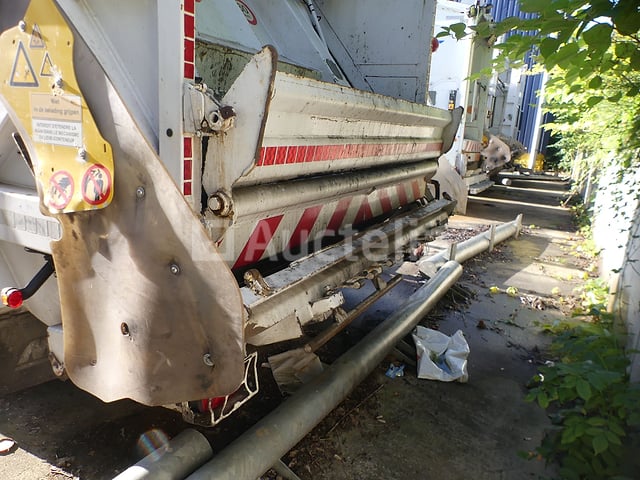 REF:5606 - Renault Access vuilniswagen (2016-92,710 km)(VIN:SEG1932BL6BF21700) – foto 4 – kavel bij Auctelia, Bruxelles