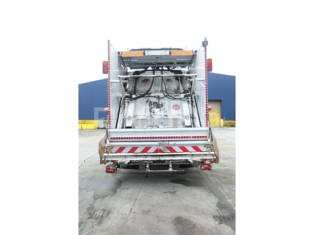 REF:61609 - Renault Access vuilniswagen (2016-105.000 km)(VIN: SEG1932BL6BF21704) – foto 6 – kavel bij Auctelia, Bruxelles
