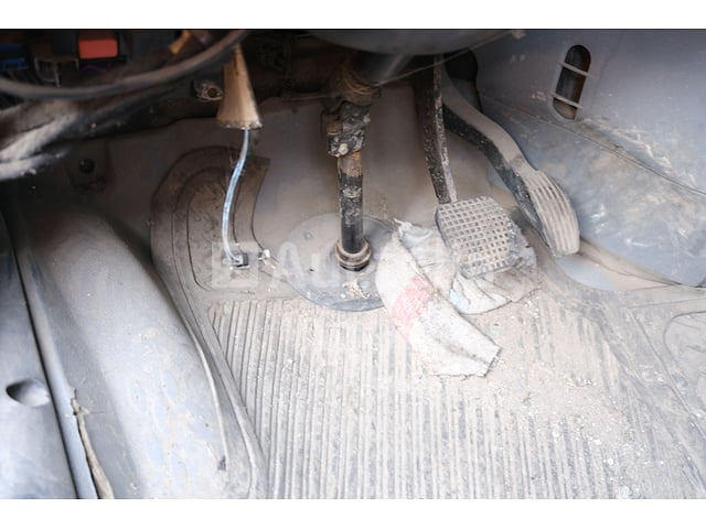 REF:6520 - Kiepwagen (voor onderdelen) Iveco Daily 40C35 (2008-243,118 km) – foto 4 – kavel bij Auctelia, Gent