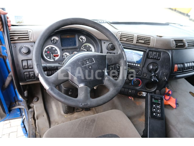 REF:6883 - DAF CF75.310 FAG vuilniswagen (2009-354.749 km)(VIN:XLRAG75PC0E853856) – foto 9 – kavel bij Auctelia, Mol