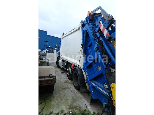 REF:7781 - DAF CF 290 FAG vuilniswagen (2015-307,172 km)(VIN:XLRAGM4100G067482) – foto 8 – kavel bij Auctelia, Puurs-Sint-Amands
