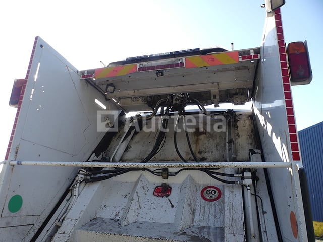 REF:9580 - Vuilniswagen Renault Access D19 (2015-123,158 km)(VIN:SEG1932BL6BF21123) – foto 7 – kavel bij Auctelia, Bruxelles