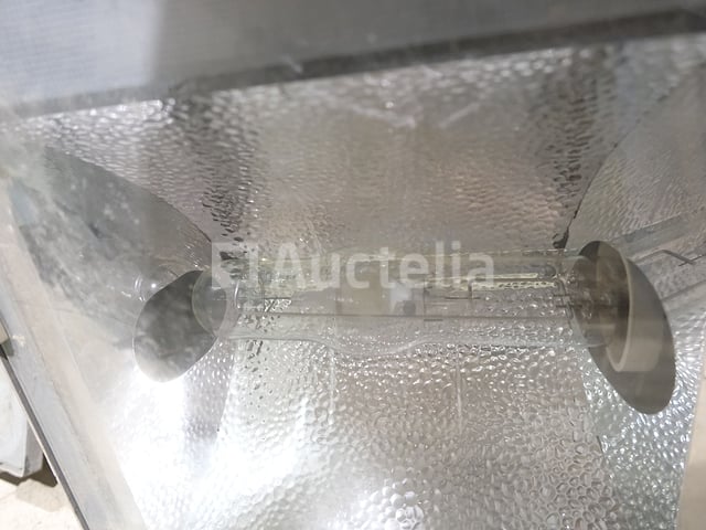REF:984802341 / 984802476 / 984802129 - 3 halogeen-spotlights op de bouwplaats – foto 3 – kavel bij Auctelia, Chaudfontaine