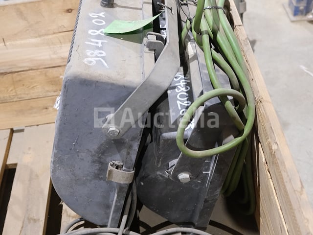 REF:98484139 / 984802711 / 984802683 / 984802212 / 984802569 / 98484146 - 6 halogeen bouwplaatsspotlights – foto 7 – kavel bij Auctelia, Chaudfontaine