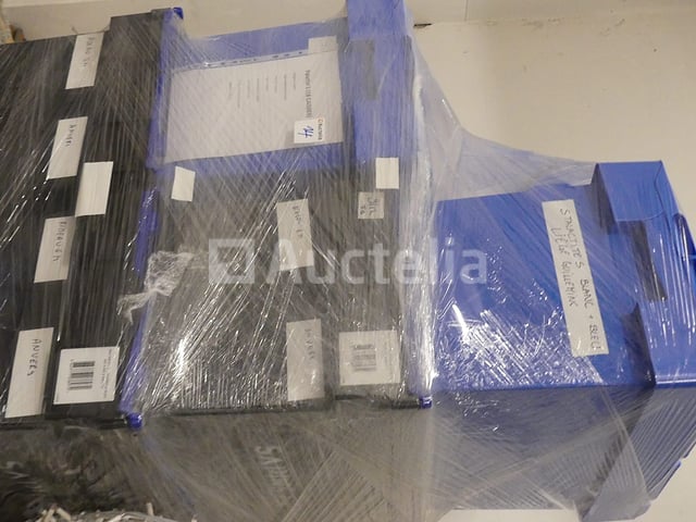 REF:Pallet 1 - 100 Verschillende LED-lichtsnoeren – foto 2 – kavel bij Auctelia, Anderlecht
