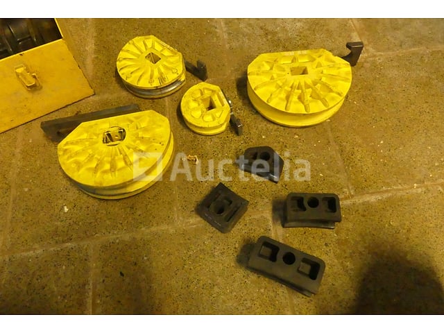 Rems Curvo profielbuigmachine – foto 9 – kavel bij Auctelia, Rhode-Saint-Genèse