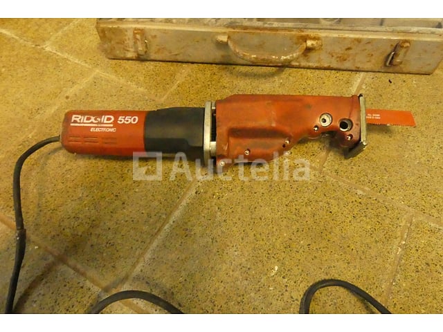 Ridgid 550 pijpsnijder – foto 3 – kavel bij Auctelia, Rhode-Saint-Genèse