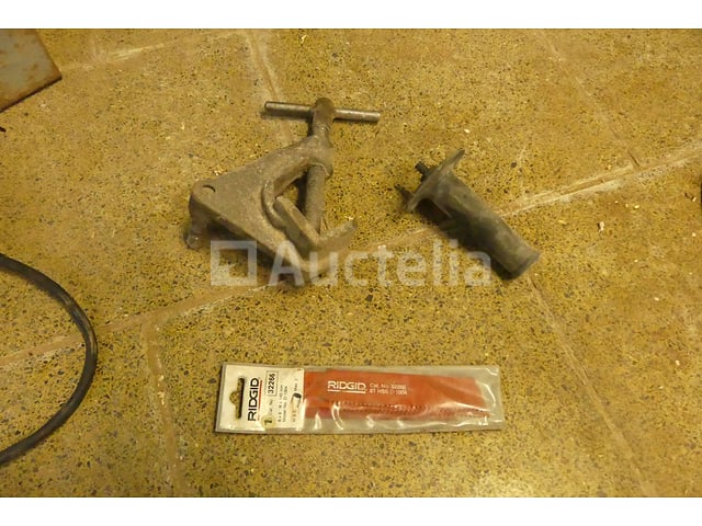 Ridgid 550 pijpsnijder – foto 8 – kavel bij Auctelia, Rhode-Saint-Genèse