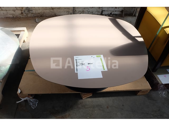 Salontafel – kavel bij Auctelia, Liège