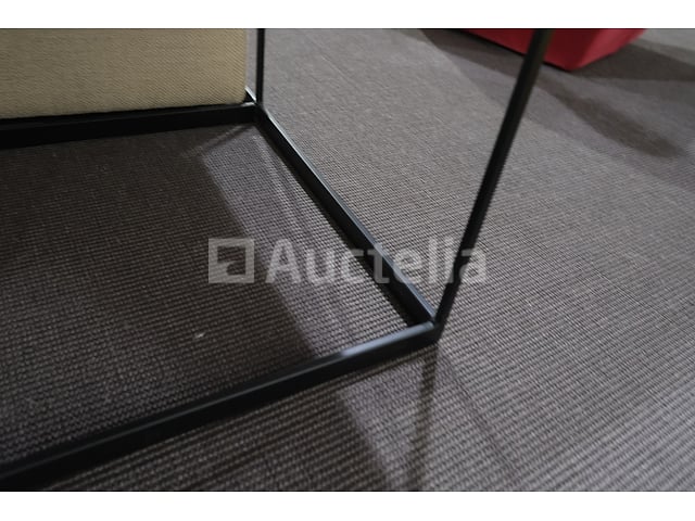 Salontafel met poef – foto 6 – kavel bij Auctelia, Mont-de-l'Enclus