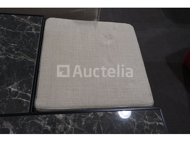 Salontafel met poef – foto 5 – kavel bij Auctelia, Mont-de-l'Enclus