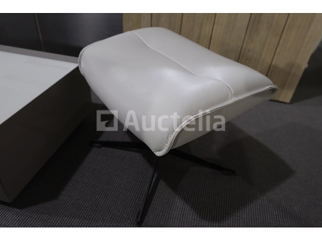 Salontafel met poef – foto 3 – kavel bij Auctelia, Mont-de-l'Enclus