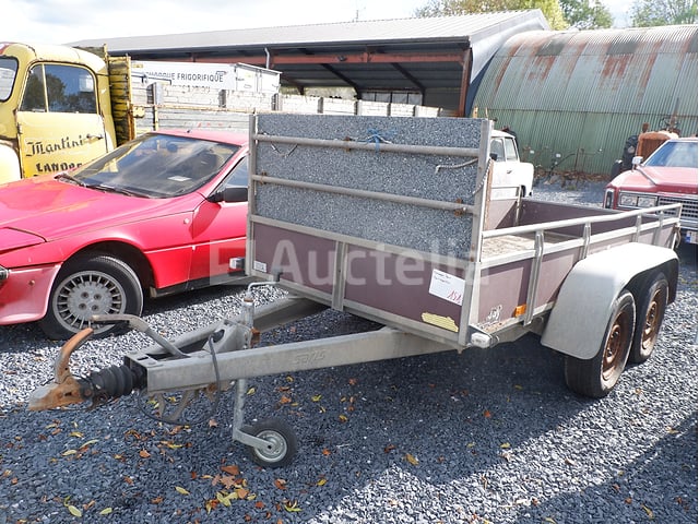 Saris SA2000A dubbelassige aanhanger (VIN:XLG0F3020A0417286) – foto 2 – kavel bij Auctelia, Fauvillers