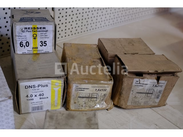 Schroeven – foto 6 – kavel bij Auctelia, Tintigny