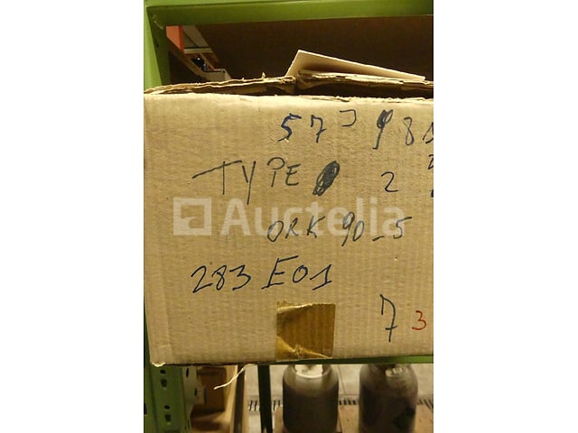 Set kogelkleppen, zonekleppen, thermokoppel, enzovoort. (+/- 60 stuks) – foto 3 – kavel bij Auctelia, Charleroi