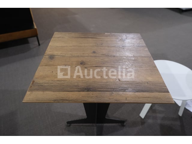 Set tabellen – foto 2 – kavel bij Auctelia, Mont-de-l'Enclus