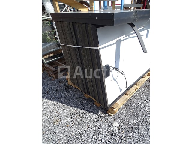 Set van 20 SUNPOWER zonnepanelen met omvormer – foto 2 – kavel bij Auctelia, Aye