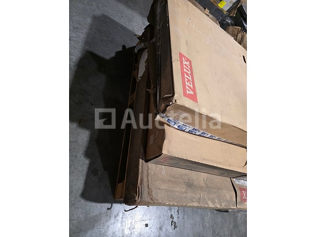 Set van 3 Velux GGL dakramen – diverse modellen en maten – kavel bij Auctelia, La Louvière
