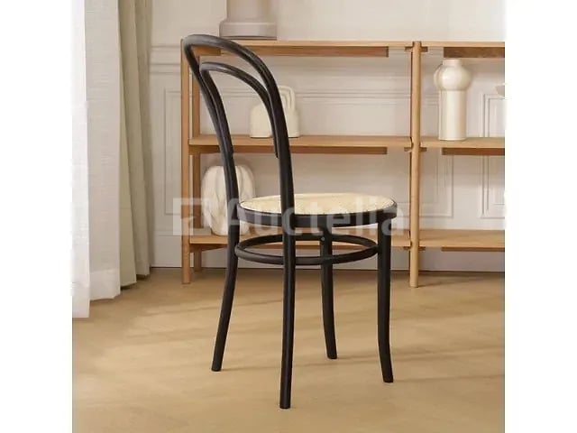 Set van 4 THONET-stoelen zwart hout - natuurlijke rotan zitting – foto 4 – kavel bij Auctelia, Courcelles