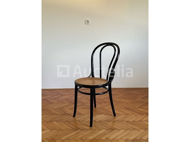 Set van 4 THONET-stoelen zwart hout - natuurlijke rotan zitting – foto 2 – kavel bij Auctelia, Courcelles