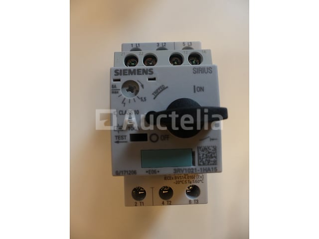 Siemens elektrische apparatuurpakket – foto 3 – kavel bij Auctelia, Drogenbos