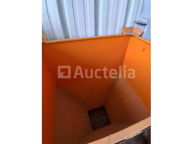 Silo-container voor heftruck – foto 2 – kavel bij Auctelia, Vorst