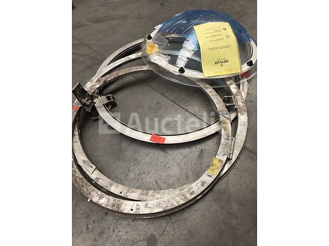 Skylux aluminium frameset met cilinders en ronde koepel – 4 delen – foto 2 – kavel bij Auctelia, La Louvière